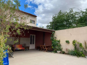 Casa bastante agradável e bem localizada!